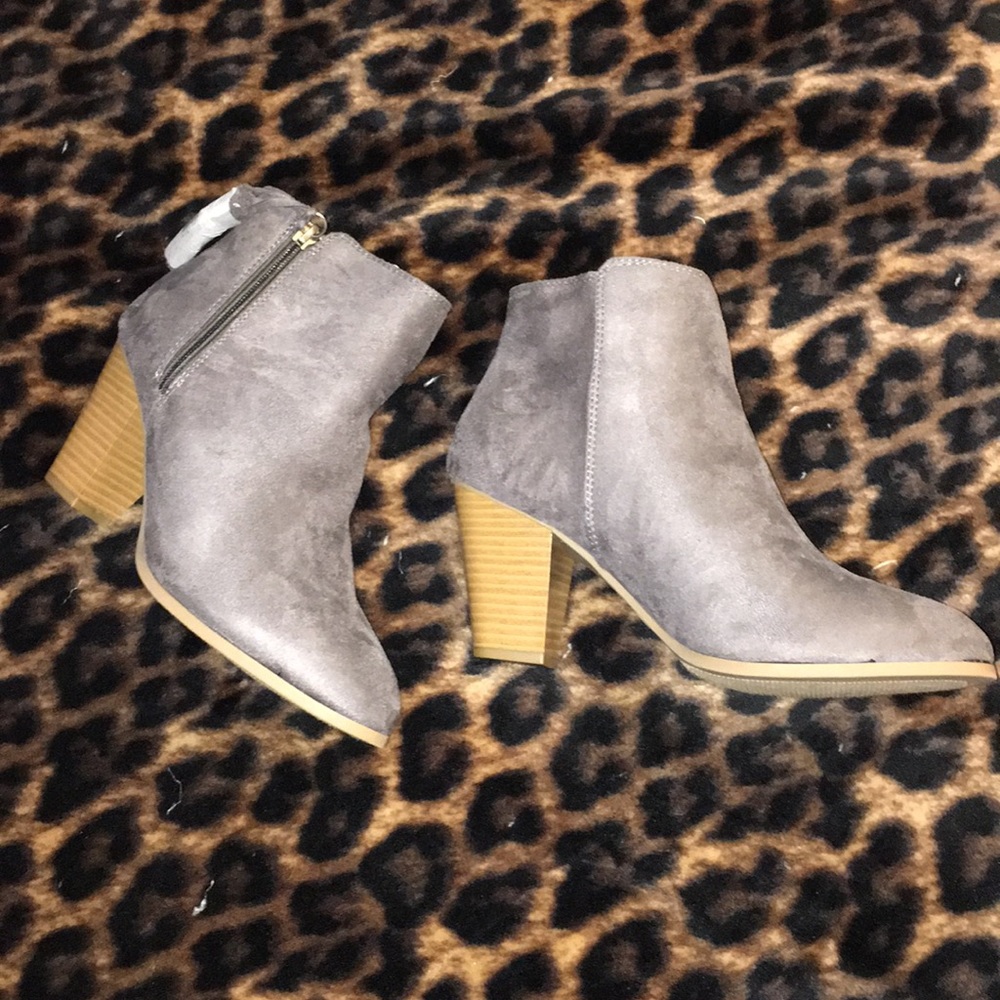 Catie tassel bootie